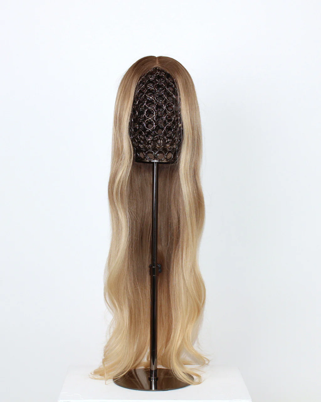 Mila Wig / 65cm - Image 3